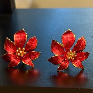 CERRITO Christmas, poinsettia, signed Vintage earrings, gold tone